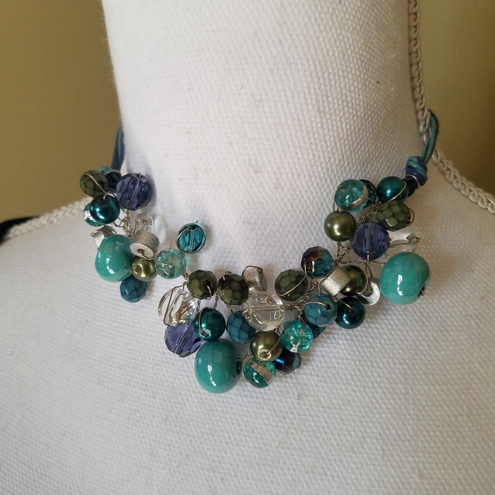 Turquoise Blue Ceramic Bead & Crystal Mixed Media Beaded Necklace Handmade NEW - Picture 5 of 17